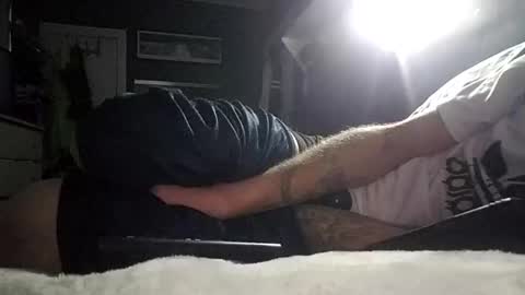 Snapshot of mrj1979 chatting on 01-21-25, 01:22 mrj1979 online show from 01-21-25, 01:22