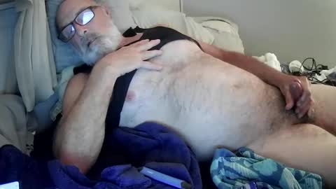 Snapshot of mrjames59 chatting on 09-11-25, 04:56 mrjames59 online show from 09-11-25, 04:56