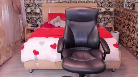 mrkarlhot99 online show from 02-08-25, 01:11