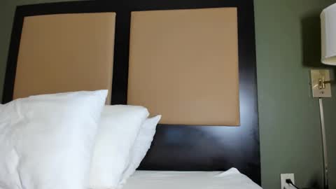 mromg007 online show from 11-02-25, 02:58