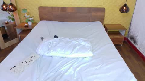 mrs_buttocks online show from 10-23-25, 04:06