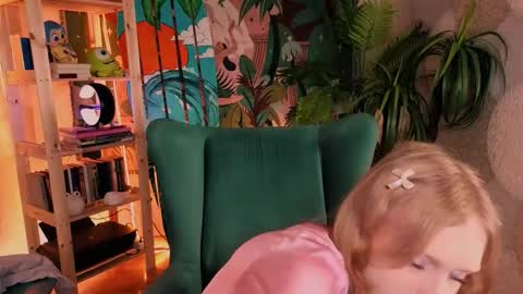 Barbie online show from 10-23-25, 05:40