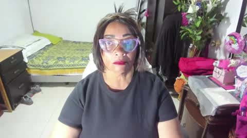 Snapshot of mrs_mommy chatting on 03-02-25, 09:54 mrs_mommy online show from 03-02-25, 09:54
