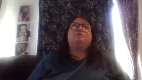 Snapshot of mrschubbychubster chatting on 05-18-26, 12:33 bigcurvybeauty online show from 05-18-26, 12:33