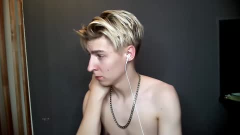 Adam online show from 01-12-25, 12:28