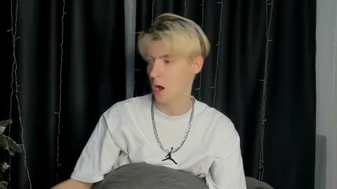 Adam online show from 02-01-25, 12:18