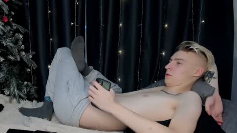 Adam online show from 02-03-25, 07:18