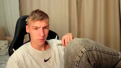 Adam online show from 09-15-25, 08:47