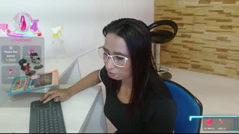 Snapshot of mrskatty chatting on 09-27-25, 11:37 Tell me Katty online show from 09-27-25, 11:37