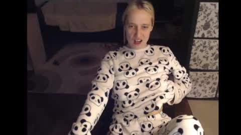 Sasha online show from 09-14-25, 11:37