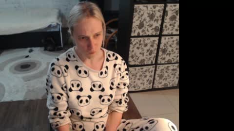 Sasha online show from 06-08-26, 02:12