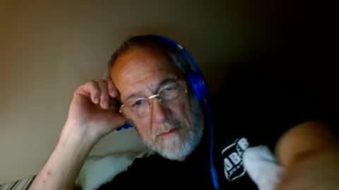 mrtease5 online show from 04-18-26, 04:49