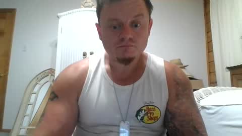 Snapshot of mrthick954 chatting on 10-01-25, 01:00 mrthick954 online show from 10-01-25, 01:00