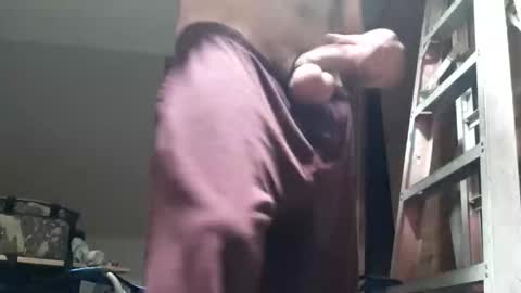 Snapshot of mrthickness80 chatting on 12-14-25, 04:07 mrthickness80 online show from 12-14-25, 04:07