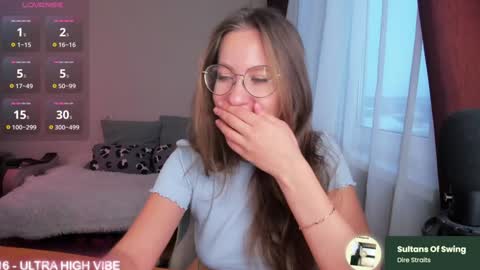 Snapshot of ms_allison chatting on 01-17-25, 12:31 Allison online show from 01-17-25, 12:31