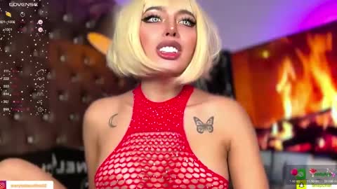 Miss Bella MIXED BRITISH DUTCH BLACK AMERICAN online show from 12-30-24, 09:59