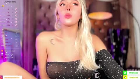 Miss Bella MIXED BRITISH DUTCH BLACK AMERICAN online show from 01-04-25, 03:07