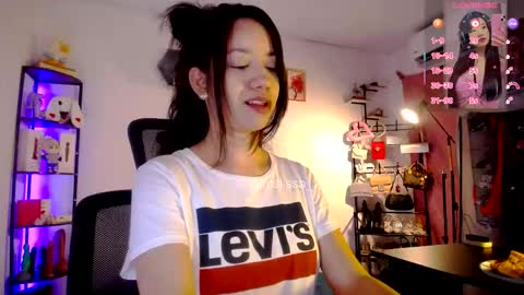 MISS LISSA online show from 04-25-26, 01:52