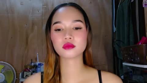 Snapshot of ms_maria8888 chatting on 10-09-25, 02:04 ms_maria8888 online show from 10-09-25, 02:04