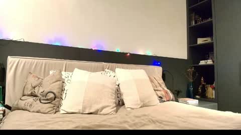 Snapshot of ms_mel chatting on 05-21-26, 05:31 Melanie online show from 05-21-26, 05:31