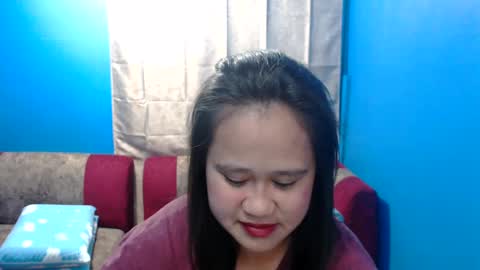 Snapshot of ms_nathalie chatting on 02-15-25, 11:58 Nathalie online show from 02-15-25, 11:58