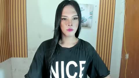 Snapshot of ms_selenaxx chatting on 11-09-25, 12:03 selena online show from 11-09-25, 12:03