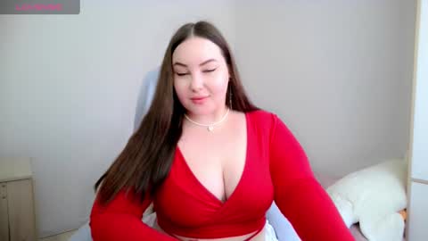 Snapshot of ms_sensitive chatting on 02-21-25, 06:29 Alexi online show from 02-21-25, 06:29