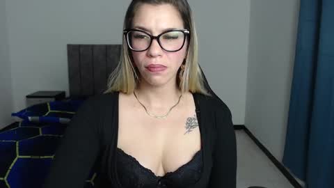 Sofia online show from 12-13-24, 01:26