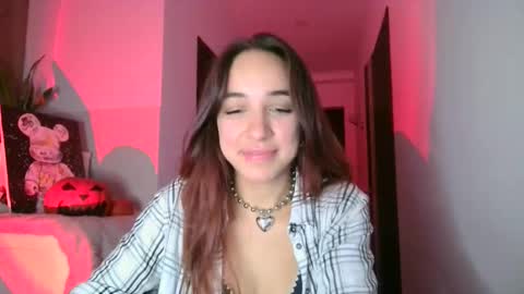 Snapshot of ms_sophiee chatting on 11-05-25, 08:31 ms_sophiee online show from 11-05-25, 08:31