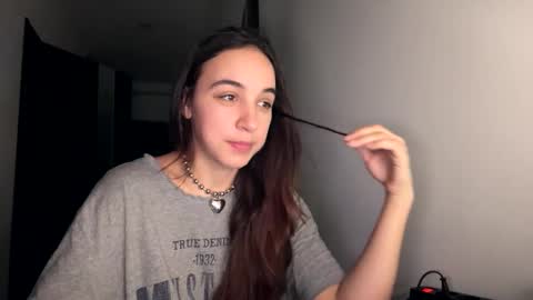 Snapshot of ms_sophiee chatting on 03-10-26, 08:36 ms_sophiee online show from 03-10-26, 08:36