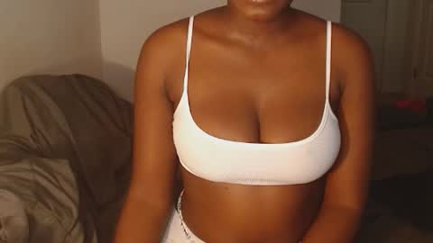 Snapshot of msblaqvelvet chatting on 09-30-25, 02:44 bratt online show from 09-30-25, 02:44