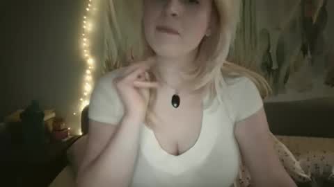 msclairewhatever online show from 10-08-25, 12:41