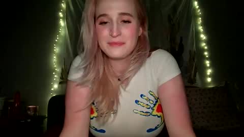 msclairewhatever online show from 01-09-26, 01:08