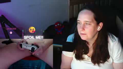 MsGamerGirl69 online show from 04-27-26, 03:15