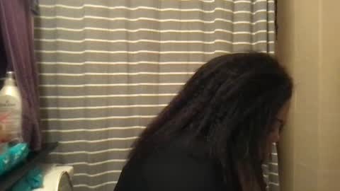 Chocolate  Candy   Stick online show from 01-22-25, 02:04