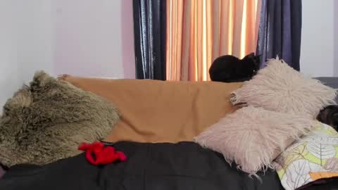 Miss Justine online show from 04-25-26, 12:30