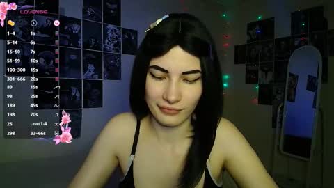 Snapshot of mskissa chatting on 10-11-25, 01:05 Noora Saetr online show from 10-11-25, 01:05