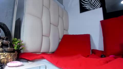 Snapshot of mss_mar chatting on 03-01-25, 03:10 FERNANDA 3 online show from 03-01-25, 03:10