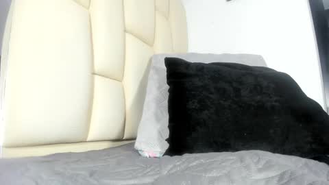 Snapshot of mss_mar chatting on 03-04-25, 03:11 FERNANDA 3 online show from 03-04-25, 03:11