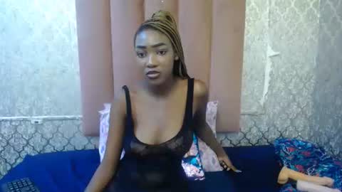 mssmileyxx online show from 09-12-25, 06:19