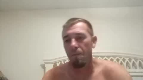Snapshot of mst_198569 chatting on 05-18-26, 10:15 mst_198569 online show from 05-18-26, 10:15