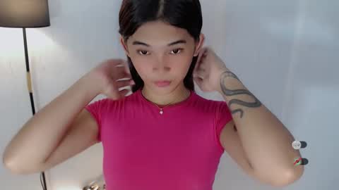 Snapshot of mstefany chatting on 01-24-25, 11:04 tefany online show from 01-24-25, 11:04