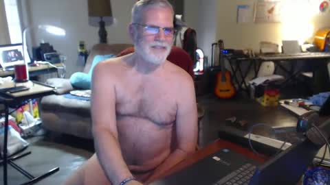 mt2much online show from 02-06-25, 11:04