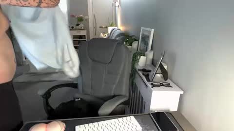 mtb1697 online show from 03-31-26, 10:37