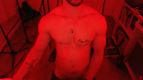 Snapshot of muchachote_ chatting on 11-22-25, 08:24 muchachote_ online show from 11-22-25, 08:24