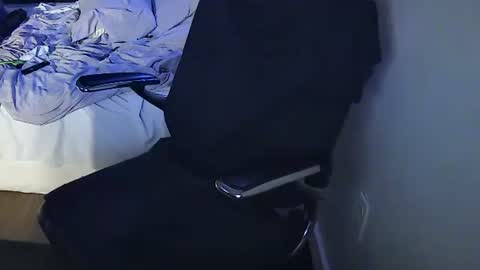 Muffdiver online show from 01-20-25, 09:24