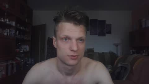 Snapshot of mugis420 chatting on 02-25-26, 11:31 mugis420 online show from 02-25-26, 11:31