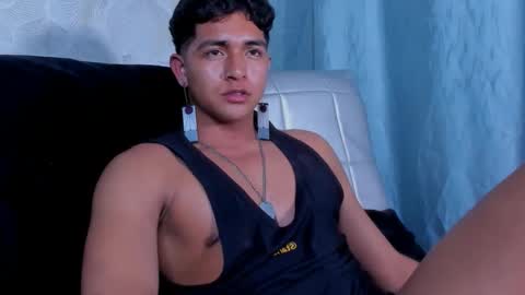 Snapshot of muichiro_tokito1 chatting on 12-20-24, 10:49 muichiro tokito1 online show from 12-20-24, 10:49