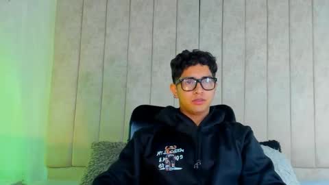 Snapshot of muichiro_tokito1 chatting on 01-20-25, 04:32 muichiro tokito1 online show from 01-20-25, 04:32