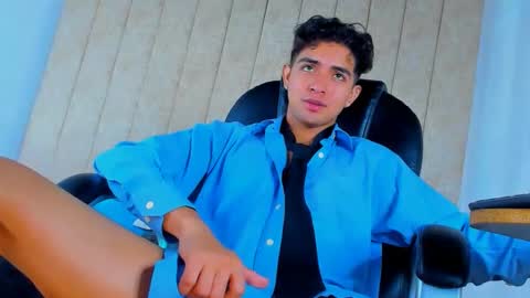 Snapshot of muichiro_tokito1 chatting on 03-08-25, 04:12 muichiro tokito1 online show from 03-08-25, 04:12